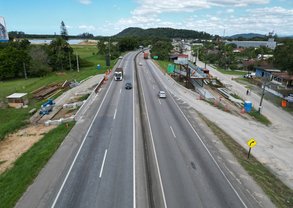 Passarela km 73